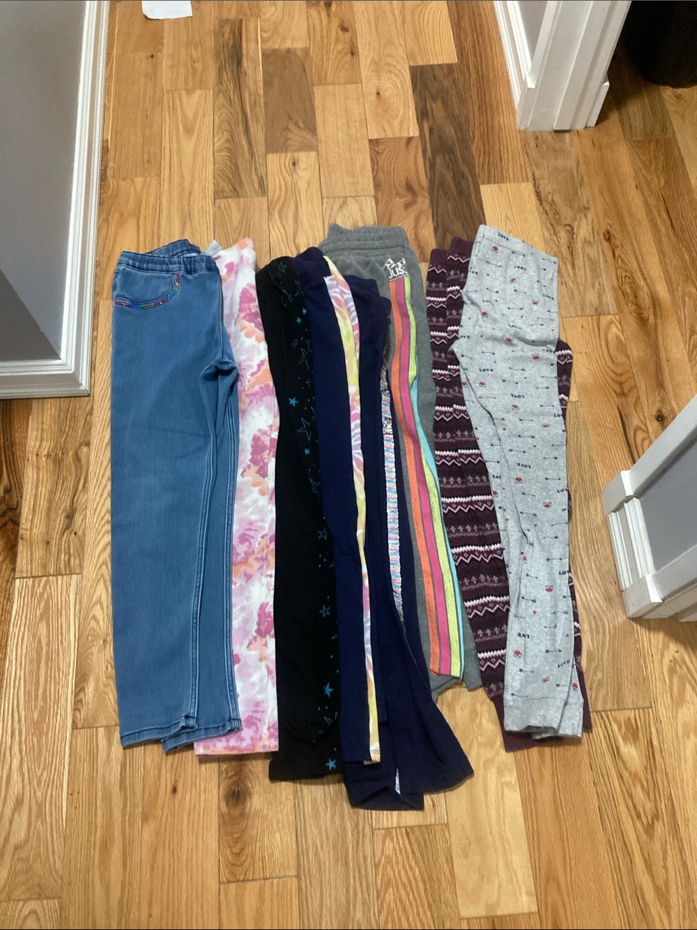 Lot of Girls Leggings one jean pack - Blue, Pink, Black, Purple,. Brands in pic